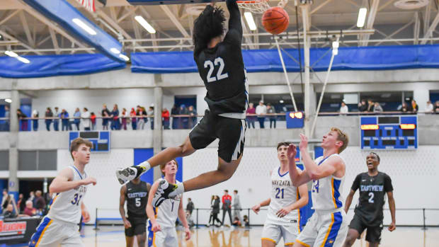 Eastview vs Wayzata Dec10-22 Earl Ebensteiner21
